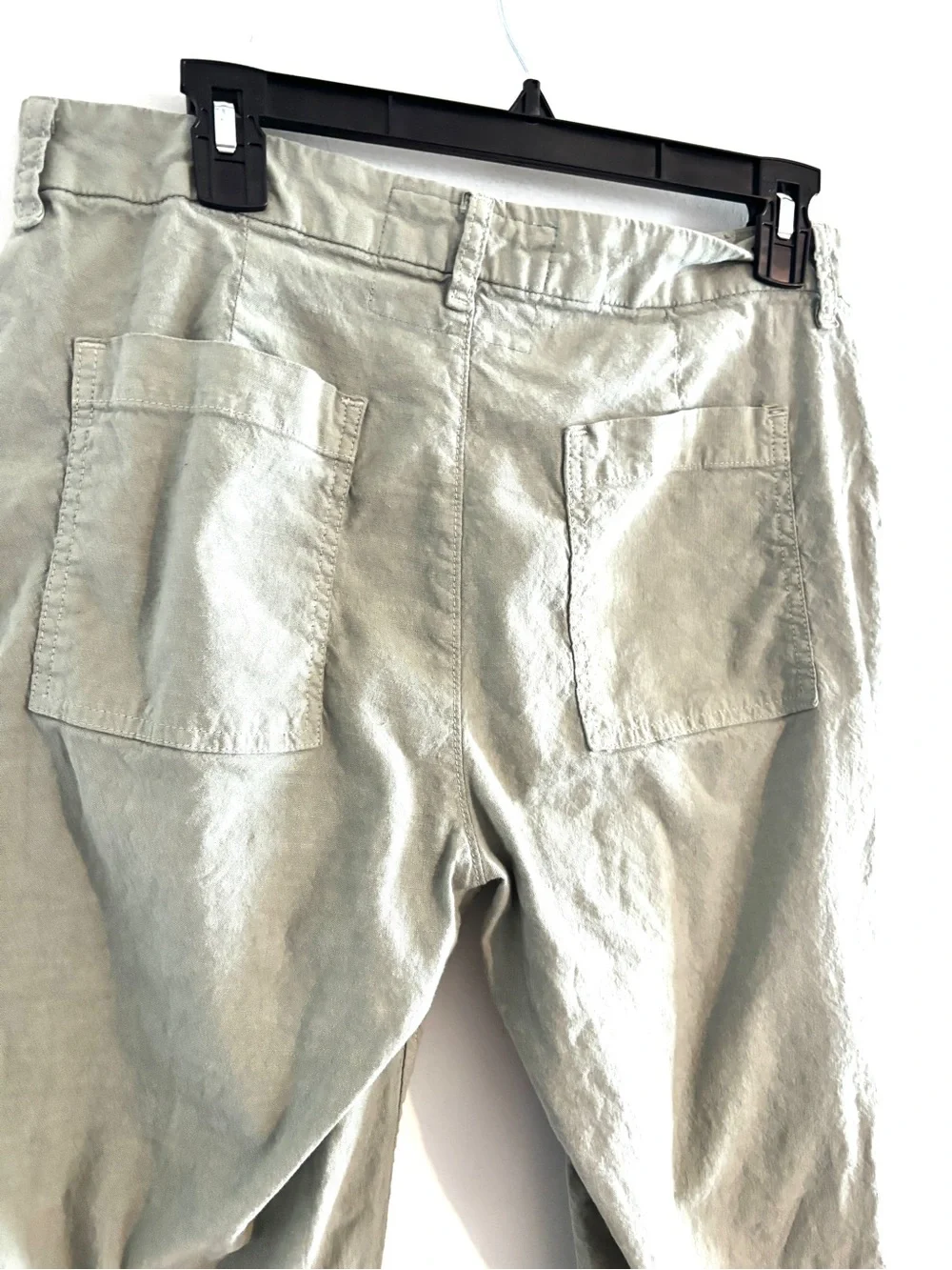 Frank & Eileen Jameson Utility Joggers sage color, tapered ankle Size 10